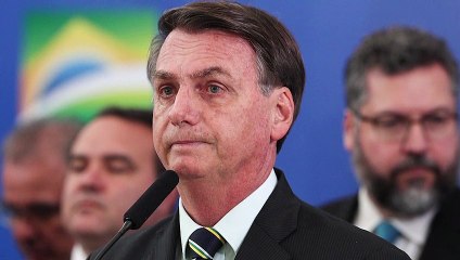 Site com domínio em nome de Bolsonaro "muda de dono" e passa a criticar o presidente