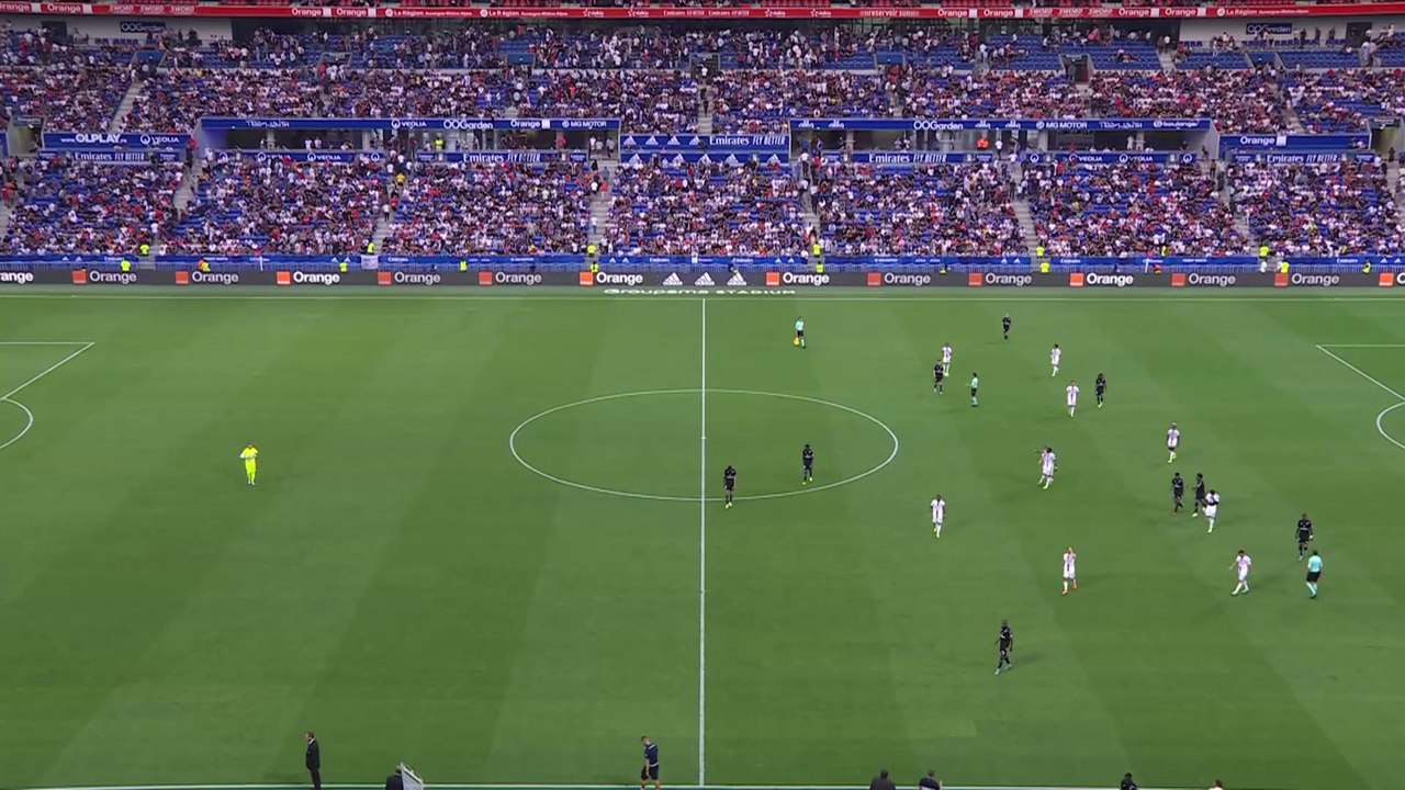 Lyon v Auxerre