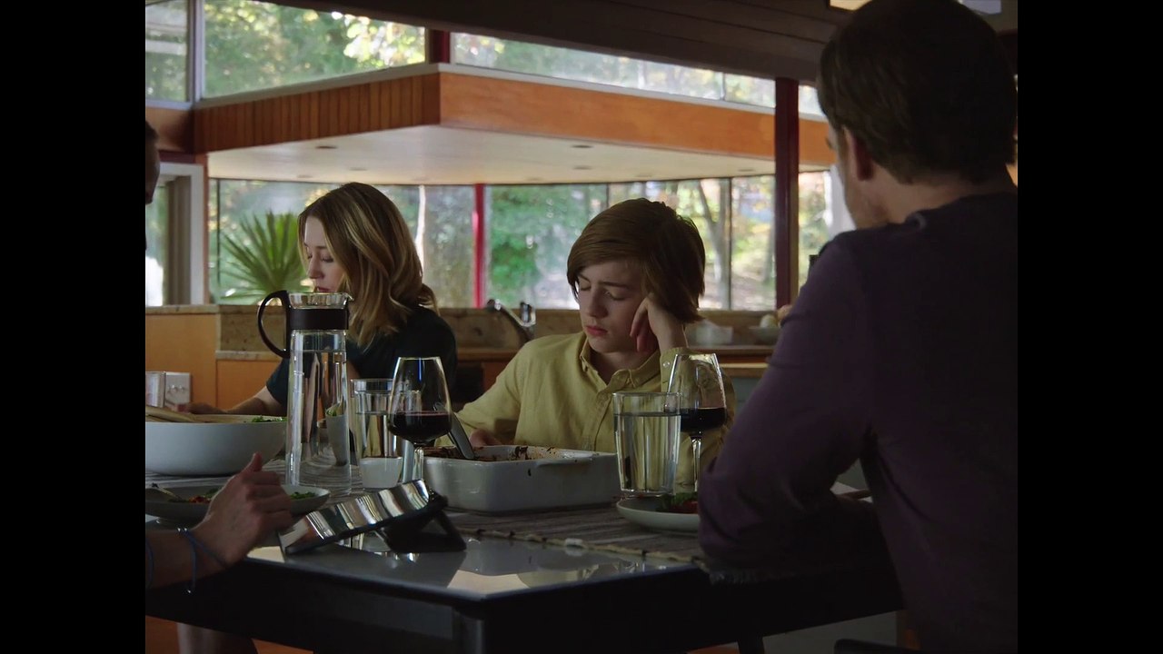 Das Versteck Film - Michael C. Hall, Taissa Farmiga, Jennifer Ehle