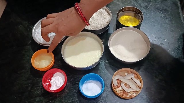 मावा गुजिया बनाने का आसान तरीका Sooji Mawa Gujiya Semolina Khoya Gujiya Mawa Gujiya Recipe