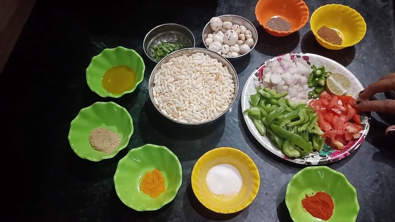 मुरमुरे से बना ऐसा टेस्टी मजेदार नाश्ता  Spicy Murmura Recipe in Hindi  Quick & Easy Breakfast