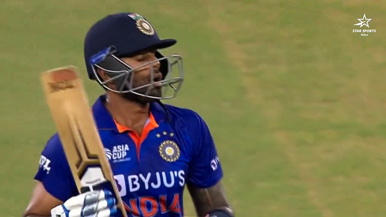 விராட் கோலி மனதளவிலும் கிங் தான்.. சூர்யகுமாருக்கு கோலி செய்த கவுரவம்.. ரசிகர்கள் நெகிழ்ச்சி..வீடியோ