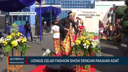 Udinus Gelar Fashion Show dengan Pakaian Adat