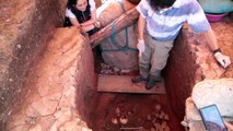 Descubren en Perú tumba de sacerdote de 3.000 años de antigüedad
