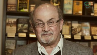 Penulis Ayat-ayat Setan Salman Rushdie Terancam Buta Usai Ditikam