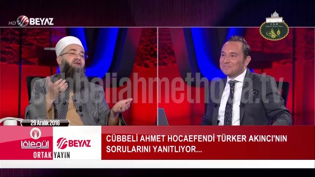 Doğum Günü Kutlamak ve Mum Yakmak Caiz midir?