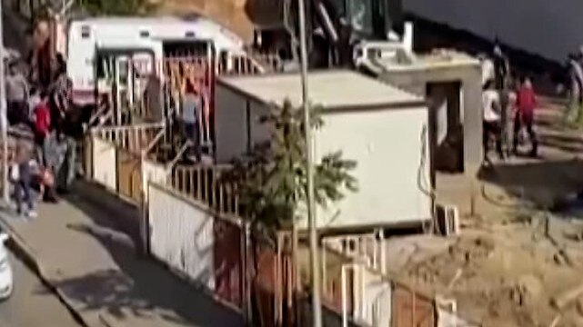 Hastane inşaatında işçilerin taşlı, sopalı, bıçaklı kavgası: 5 yaralı