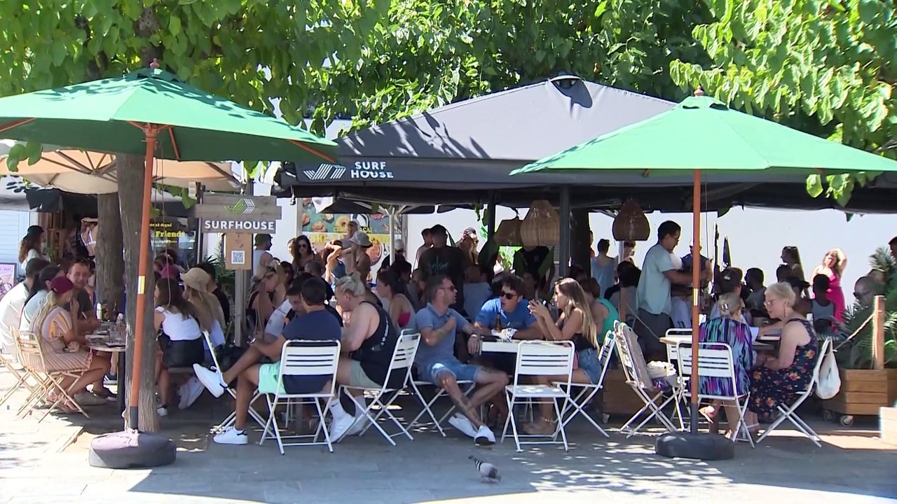 España duplica el número de turistas en julio elevándose el gasto hasta los 11.869 millones