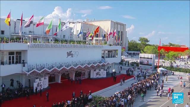 La Mostra de Venise s'ouvre avec Deneuve et Zelensky en invités vedettes