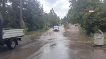Zonguldak haberi | Kdz. Ereğli'de yoğun yağış yolları kapattı