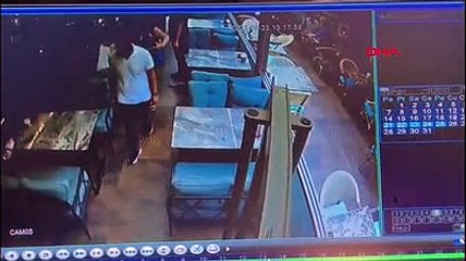 Peruklu dolandırıcılık çetesi yakayı ele verdi! Bir günde 500 bin lira çekmişler