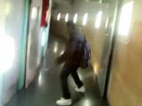 Kaozi KuKu en mode dance ptdr