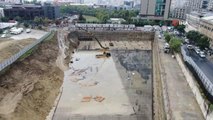 İstanbul'da aynı şantiyeyi yine su bastı, vinç su altında kaldı