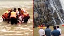 Şelaleye düşüp boğulan çocuklarını kurtarmak için suya atlayan aile de can verdi