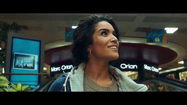 Kung-Fu Zohra Bande-annonce (RU)