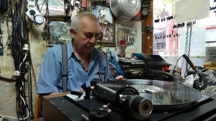 Radyo tamircisi Bektaş: "Nostaljiye geri dönüyoruz"