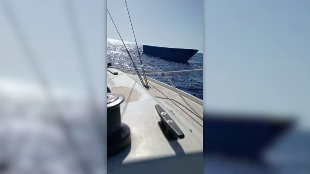 Immigrazione, a Lampedusa imbarcazioni alla deriva dopo i soccorsi