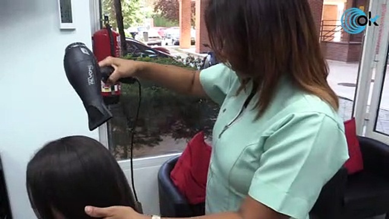El infierno de una peluquera: "Doy cita cuando...