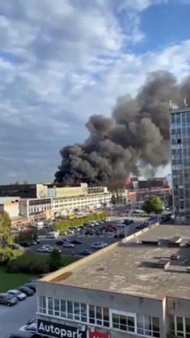 ⁣Львов, пожар на территории автобусного завода | Львів, пожежа на території автобусного заводу
