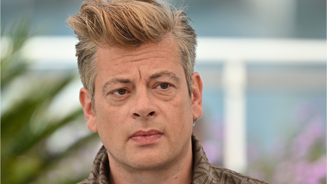 Voici - "Je suis moins chaud qu’avant" : Benjamin Biolay sans filtre sur sa libido