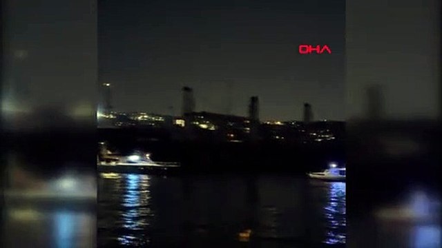 İstanbul Boğazı'nda gemi karaya oturdu