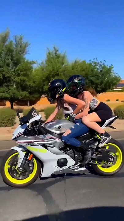 Bike girl Rapido