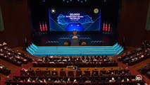 Cumhurbaşkanı Erdoğan: Eğitimi gündelik siyasete meze yapmak, öğretmenlerimizi kışkırtmak doğru yaklaşım değildir