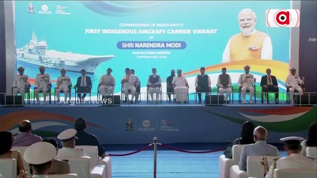 PM Modi Unveils The New Ensign for Indian Navy at INS Vikrant Commissioning Ceremony