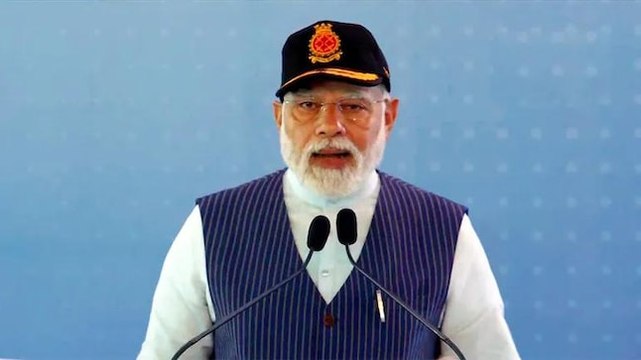 PM Modi unveils Chhatrapati Shivaji-inspired naval ensign in Kochi
