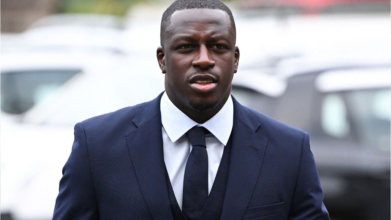 Voici - Benjamin Mendy : le procès du footballeur ajourné après la révélation de SMS troublants