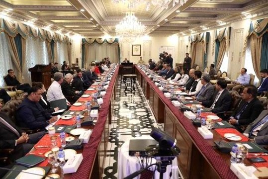 Bakan Soylu: (Pakistan'da) hem havadan hem karadan bir kardeşlik köprüsü kurduk Bakan Kurum: Cumhurbaşkanımızın talimatı; bu ihtiyaçları karşılama...