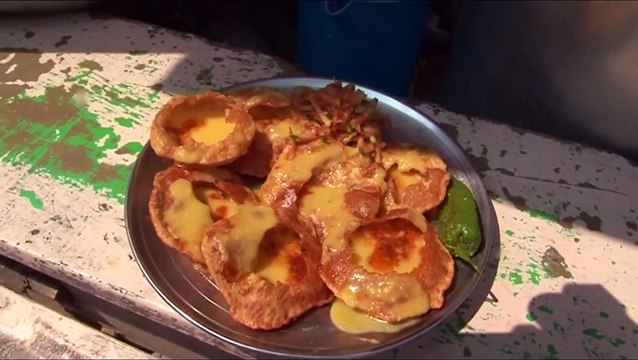 Street food india - Fafda Gathiya - indian street food mumbai