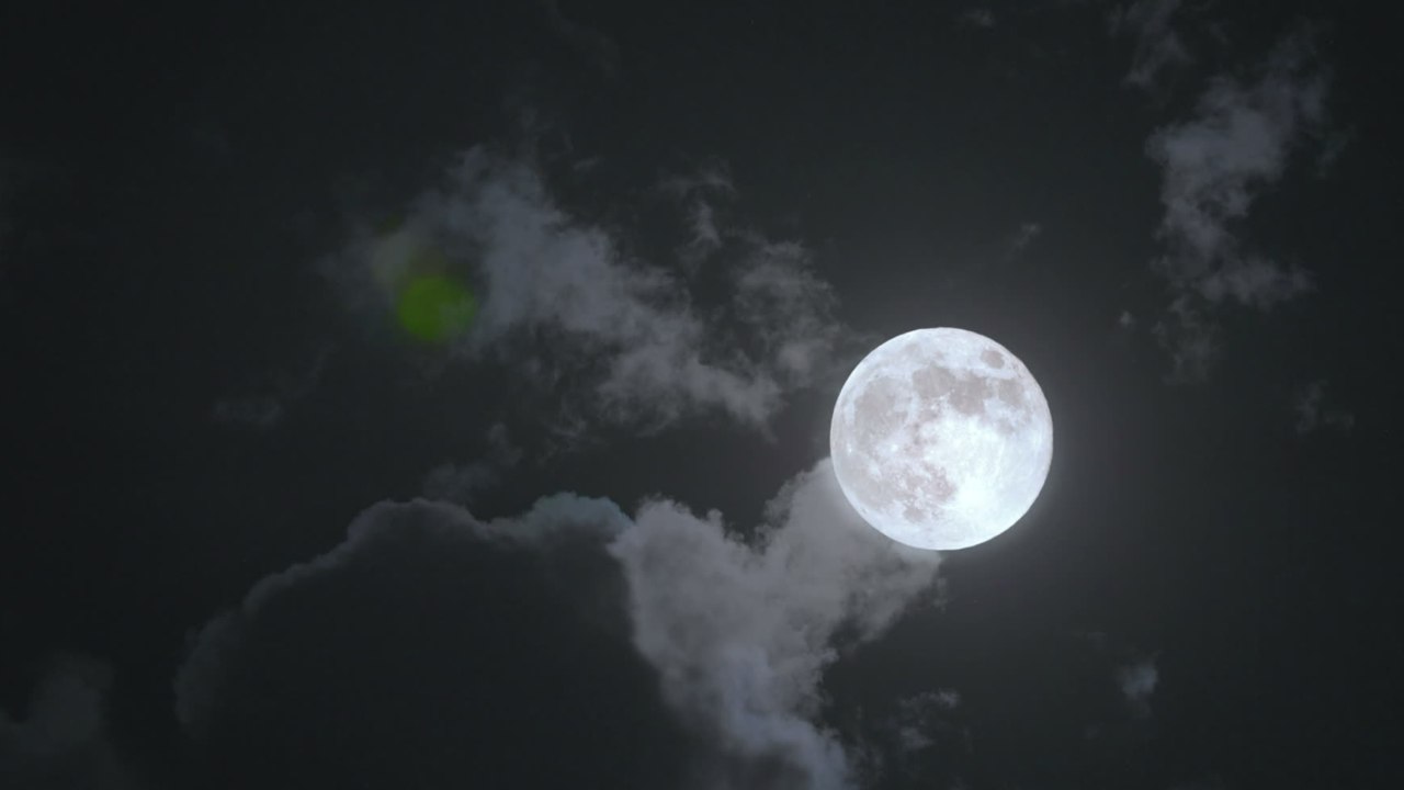 Aries, Taurus, Gemini, Cancer: This is what your moon sign says about you