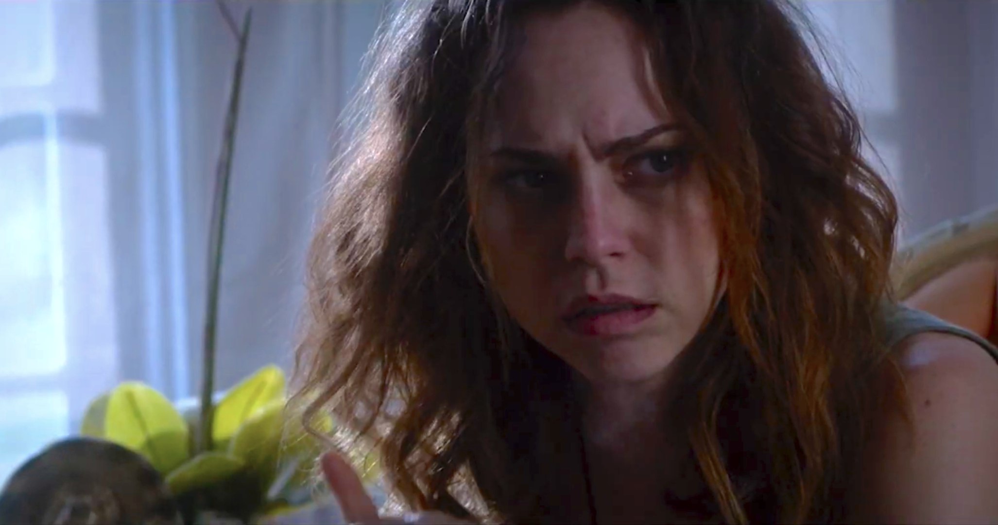 Don't look at the Demon | Fiona Dourif, Harris Dickinson - US Movie Trailer  - video Dailymotion