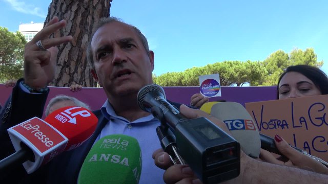 Elezioni, De Magistris: Berlusconi su Tik Tok? Berlusconi ha tutto per tutti