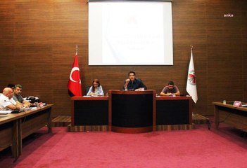 Bingöl yerel haberi: Döşemealtı Belediye Başkanı Turgay Genç Meclis Toplantısında AKP Grubunu Eleştirdi