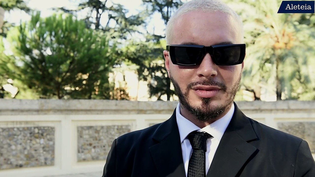 Exclusiva en Aleteia: J Balvin: «Amo al Papa y Cristo está en mi vida”