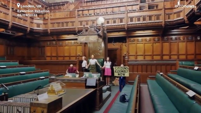 Extinction Rebellion protesters superglue themselves inside UK parliament