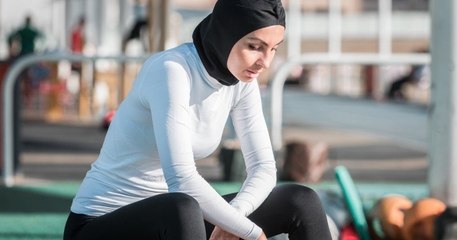 Au Maroc, une femme en burkini a été virée d'une piscine par... des touristes français