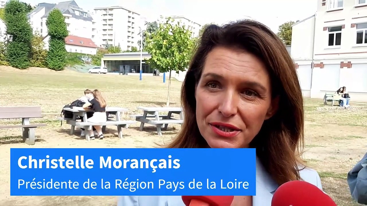 La présidente de la Région, Christelle Morançais, au lycée St Charles ...