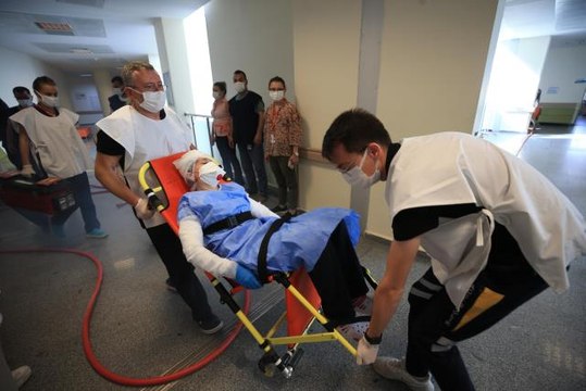 Kırklareli haber | Kırklareli Eğitim ve Araştırma Hastanesinde yangın tatbikatı yapıldı