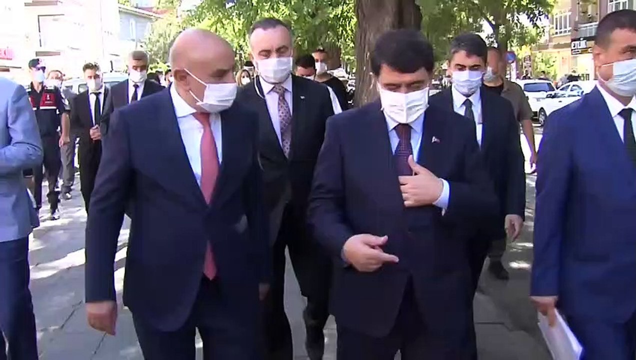 Ankara Valisi Şahin'i dolandırmaya kalkan şüphelilerden 3'ü tutuklandı