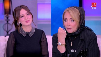 شهيرة : حذرت محمود من فنانة كانت عايزة تخرب بينا وهو قالي المقص اللي بتقصي بيه ضوافر رجلك برقبة الناس دي كلها .. تعليق غير متوقع من ياسمين عز