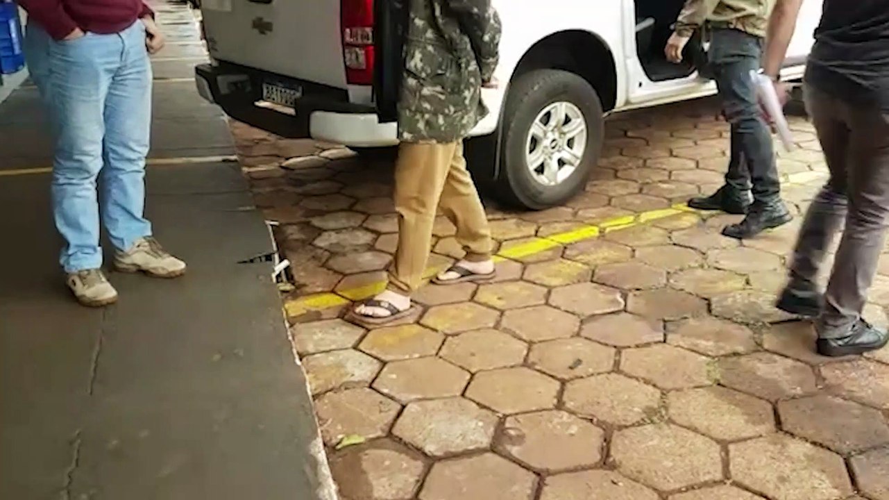 Homem com mandado de prisão em aberto é detido e encaminhado à Delegacia de Cascavel