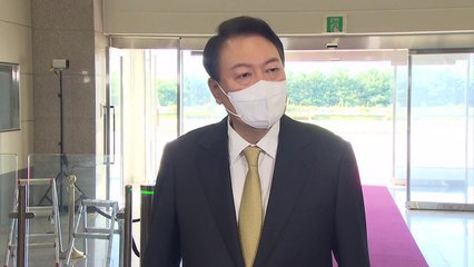 尹, 이재명 소환통보에 "민생 우선...기사 꼼꼼히 읽을 시간 없어" / YTN