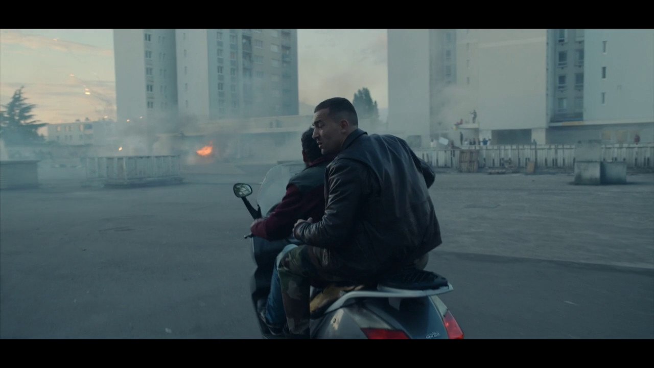 "Athena", clip in anteprima del nuovo film di Romain Gavras