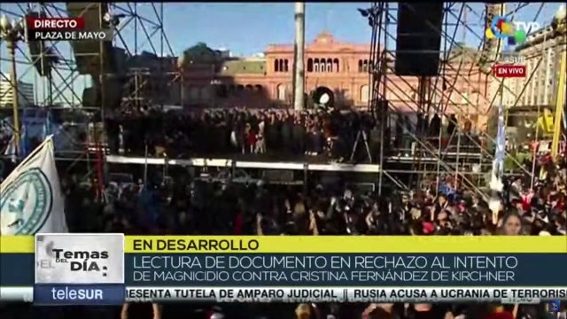 Movimientos políticos y sociales hacen lectura de documento en defensa de la paz y en respaldo a CFK