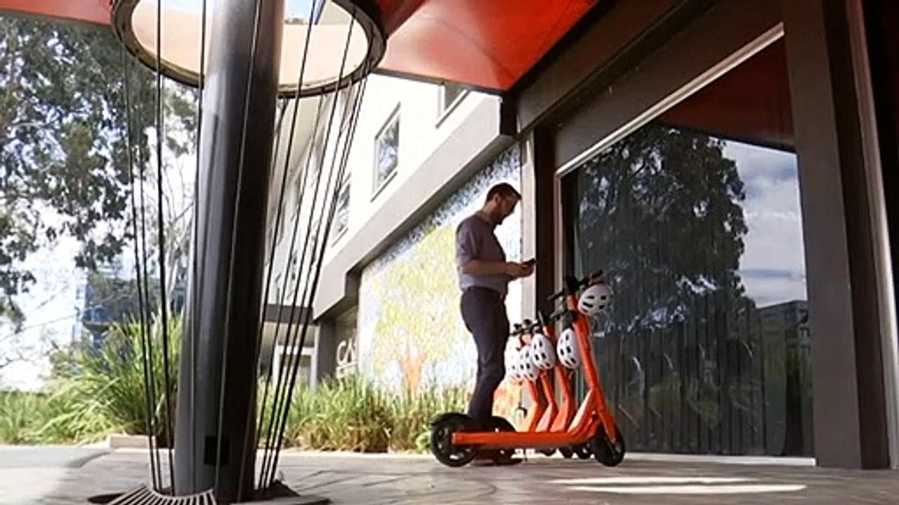 Teenager fighting for life after electric skateboard accident video