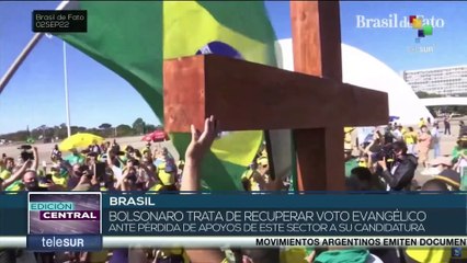 Presidente de Brasil Jair Bolsonaro intenta recuperar voto evangélico
