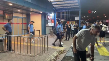 Son dakika spor: Trabzonspor kafilesi yeni transferi Maxi Gomez ile geldi